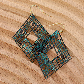 Metal Cut Out Diamond Dangle Earrings