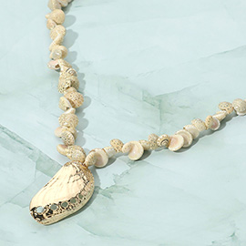 Gold Conch Pendant Natural Seashell Necklace