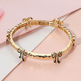 Enamel Bow Accent Hammered Metal Bar Beaded Stretch Bracelet