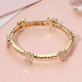 Enamel Bow Accent Hammered Metal Bar Beaded Stretch Bracelet
