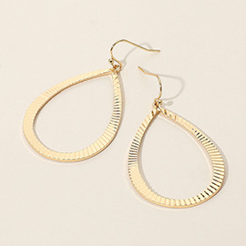 Ribbed Metal Open Teardrop Dangle Earrings
